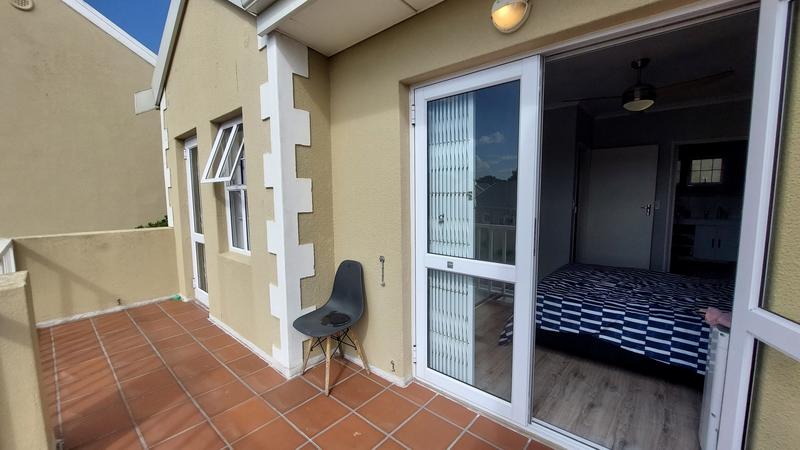 3 Bedroom Property for Sale in Bloemhof Western Cape